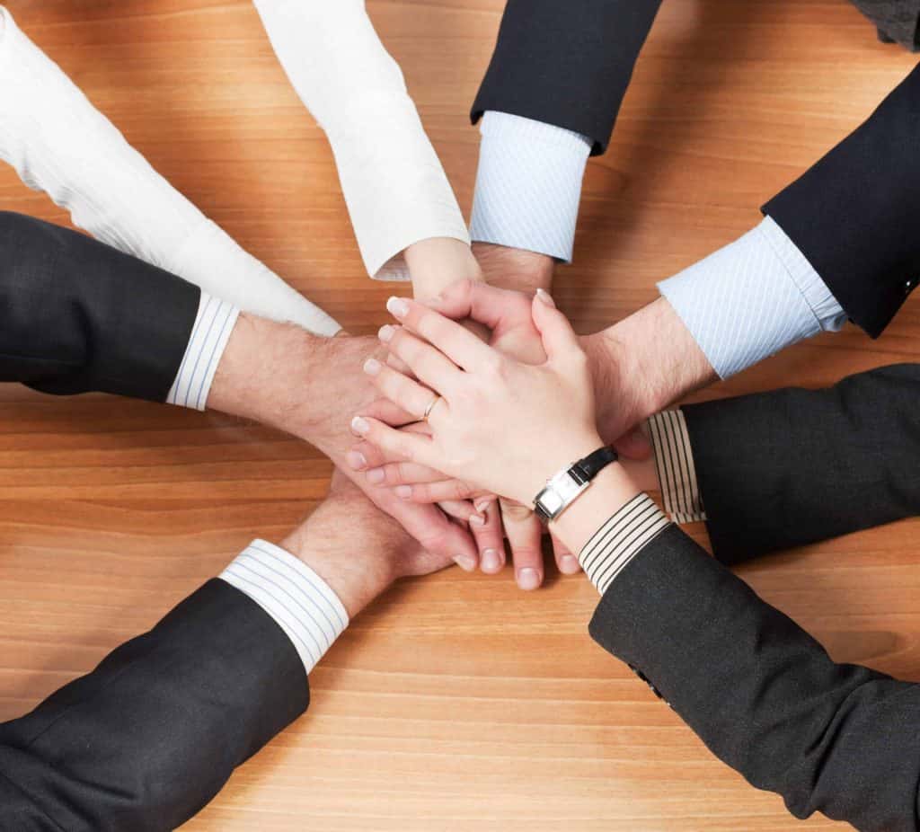 all-hands-in-scaled